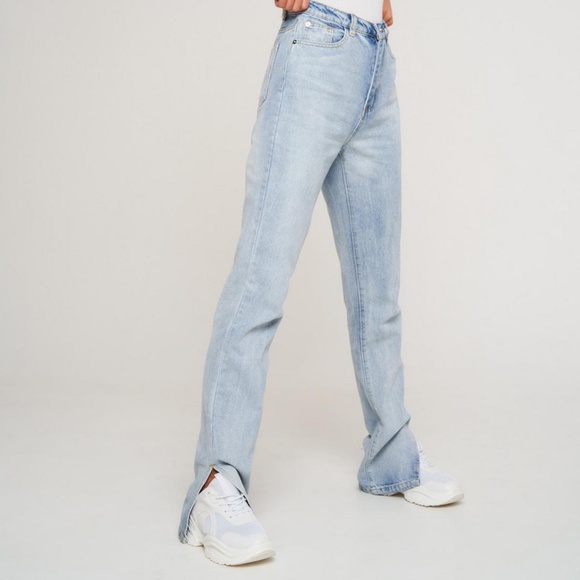 Zara Denim - light blue wrath split hem jeans